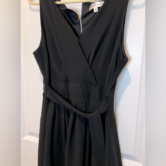 Emerald Sundae Black Fit and Flare Sleeveless Dress Juniors Size 13 - Picture 2 of 10
